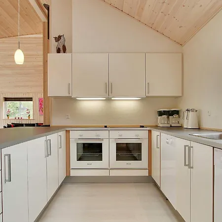 Luxury Pool In Lohals - By Traum Nyaraló Hou